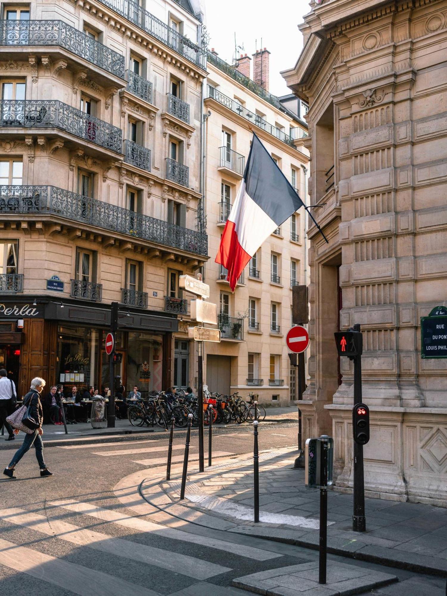 Appartement Charming - 3br-8p -centre Pompidou
